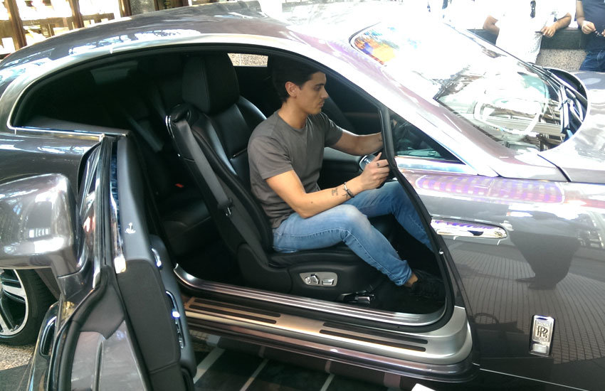 iMP provided professional automotive staff to support an experiential marketing campaign for Rolls-Royce. Rolls-Royce - Product Launch, Experiential & Promo Staff Leeds.