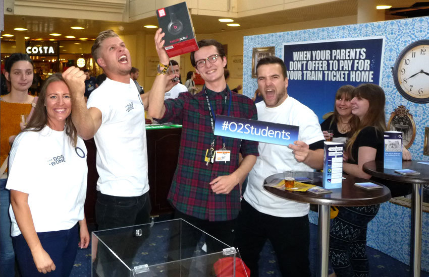 O2 provided event staff to support an experiential marketing campaign for Hoopers O2 - Event staff, Experiential Marketing & Promo Staff