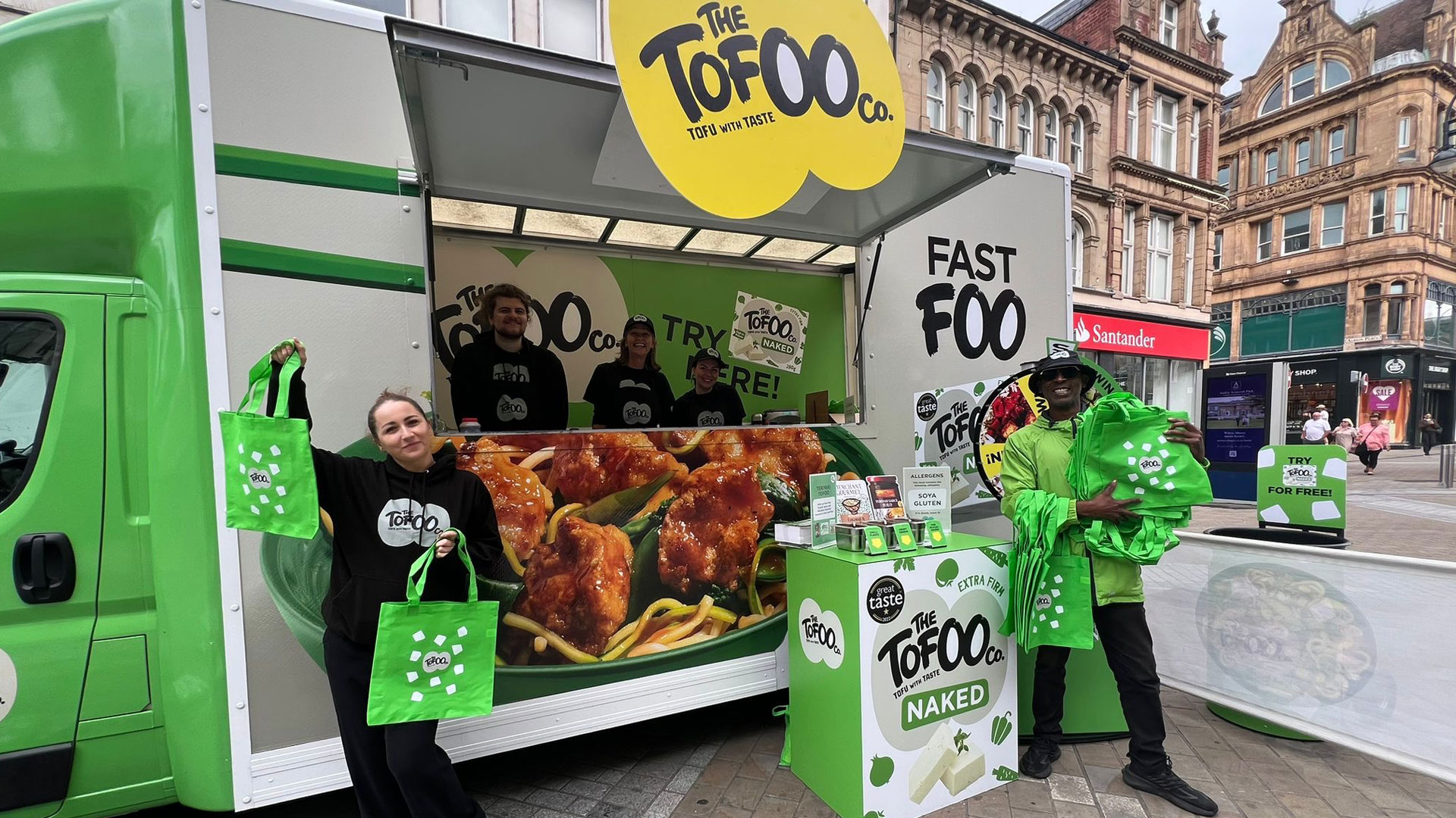 How to sample hot food to consumers by iMP